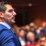 Bruno Garcia Redondo revela técnicas eficazes para prender a atenção do público e tornar qualquer apresentação memorável.
