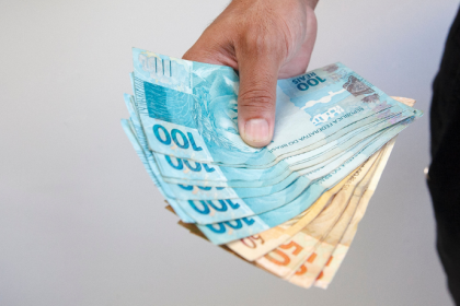 Cuiabá e a Importância da Agilização do Pagamento de Aposentados para a Economia Local